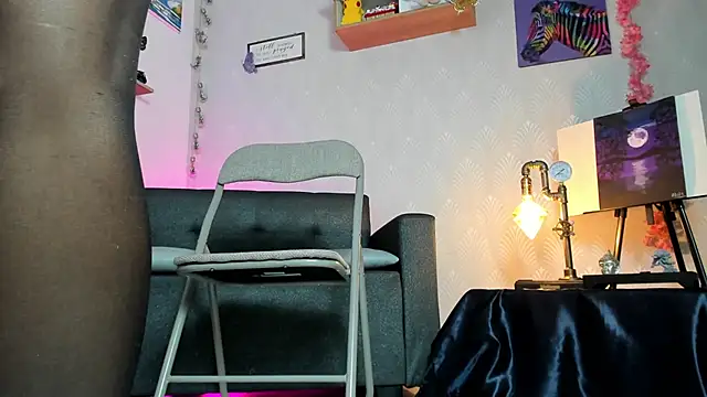 Alaia Love77 online show from September 2025 03:56:02 PM