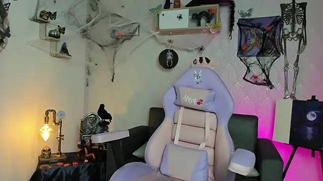 Alaia Love77 online show from October 2025 10:12:01 PM