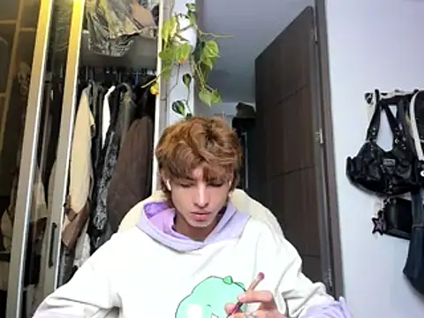 santy-kitty online show from February 2025 01:23:02 AM