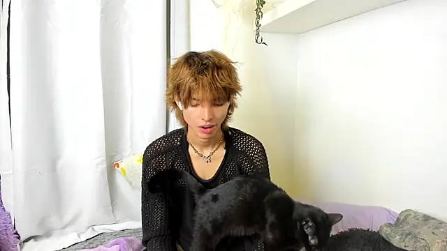 santy-kitty online show from February 2025 06:28:01 AM