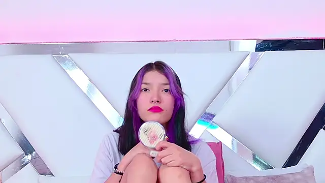 AlliciaKim online show from January 2025 07:07:01 PM