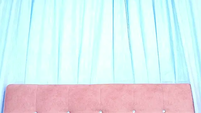 AlliciaKim online show from November 2025 07:16:02 PM