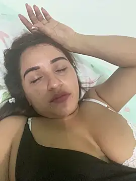 perlita05 online show from March 2025 02:16:02 AM