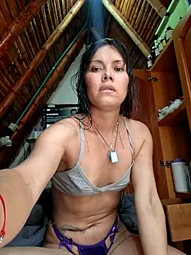 Snapshot of amazonafit_ chatting on May 2026 08:14:01 PM amazonafit online show from May 2026 08:14:01 PM
