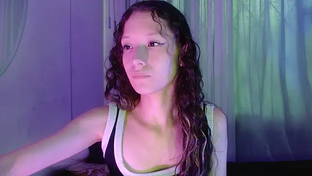 abbycutecs69 online show from November 2025 01:44:02 PM