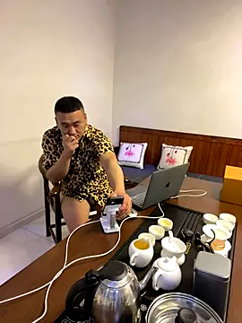 ShaoZian 1 online show from October 2025 05:36:01 PM