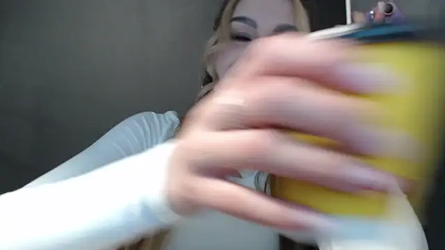 Snapshot of Your_Jessy chatting on September 2025 01:38:02 PM Your Jessy online show from September 2025 01:38:02 PM