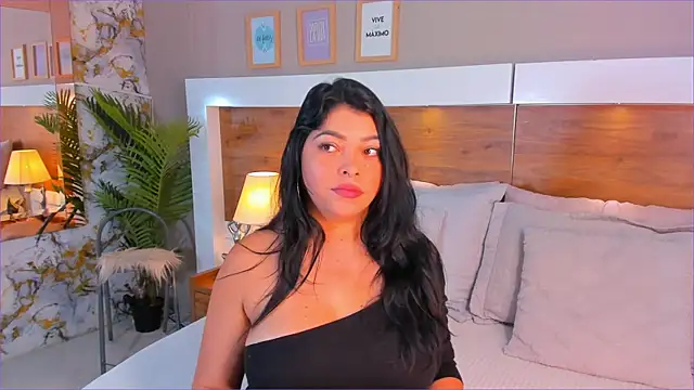 EmaBakker online show from December 2025 11:26:02 AM