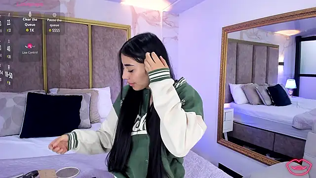 JulietaCheerr online show from December 2024 01:28:02 PM