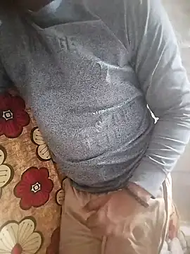 pura43 online show from February 2025 05:58:02 PM