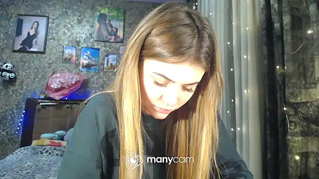 BonnyShy online show from December 2024 01:47:01 PM