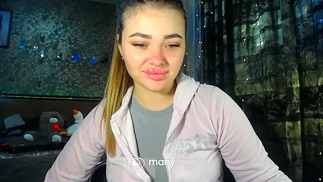 BonnyShy online show from November 2025 10:27:01 AM