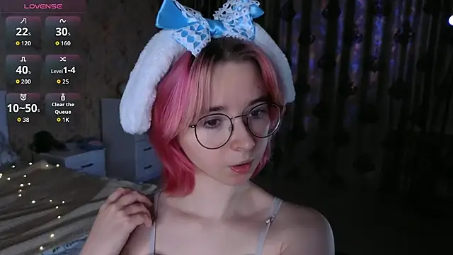 Nora Failure online show from October 2025 12:04:02 PM