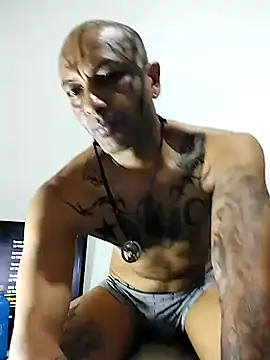 Daretodeviate online show from November 2025 09:06:02 PM