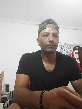 Snapshot of Daretodeviate chatting on February 2026 07:58:02 AM Daretodeviate online show from February 2026 07:58:02 AM