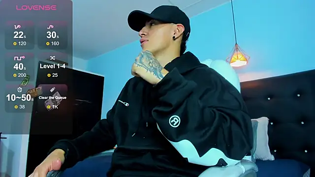 Lobo 17  online show from November 2025 03:39:01 AM