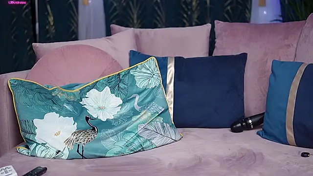 EllisSkyler online show from March 2025 03:00:01 AM