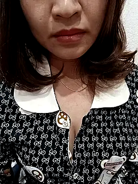 Snapshot of AssAsiancute chatting on January 2025 06:06:01 PM AssAsiancute online show from January 2025 06:06:01 PM