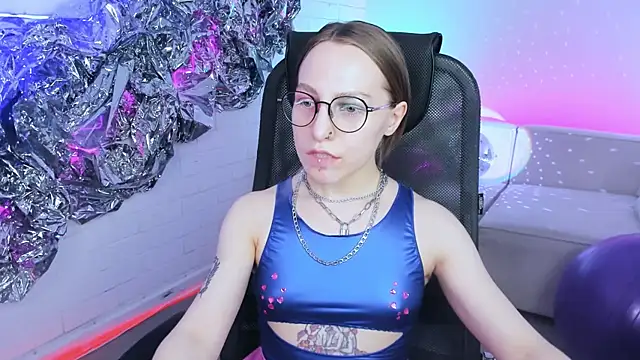 AphexQueen online show from January 2025 07:31:01 PM