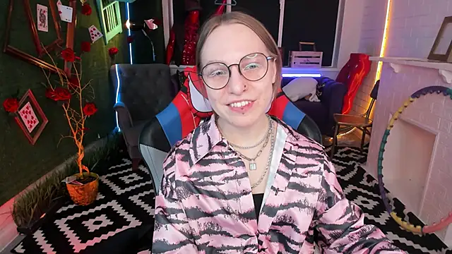 AphexQueen online show from February 2025 04:14:01 PM