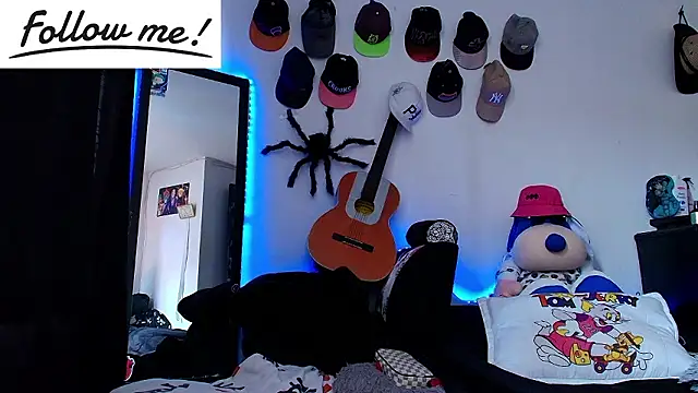 twink sebas  online show from December 2024 05:48:02 PM