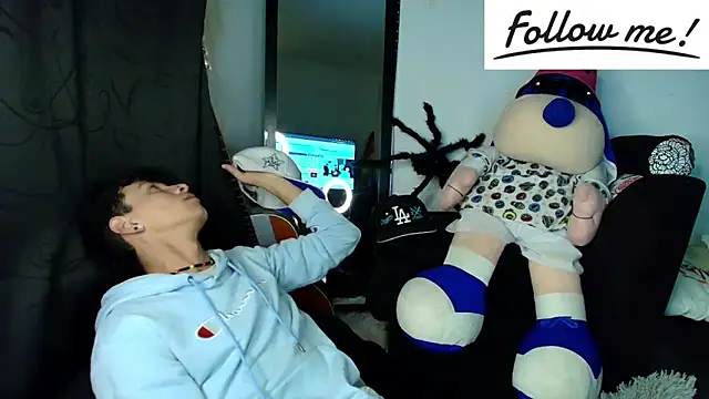 twink sebas  online show from December 2024 04:39:01 AM