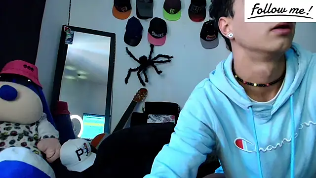 twink sebas  online show from December 2024 04:20:01 PM