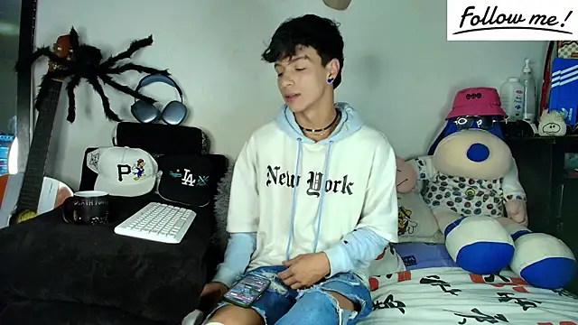 twink sebas  online show from December 2024 05:10:01 AM