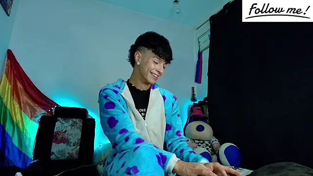 twink sebas  online show from December 2024 07:57:01 AM