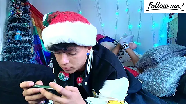 twink sebas  online show from December 2024 01:50:01 PM