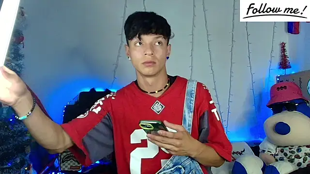 twink sebas  online show from December 2024 04:44:01 AM