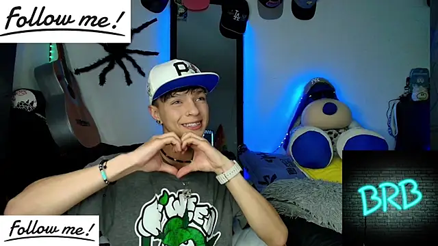 twink sebas  online show from December 2024 03:31:02 AM