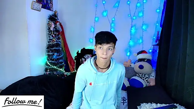 twink sebas  online show from December 2024 03:20:02 PM