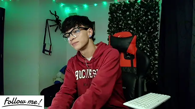 twink sebas  online show from January 2025 06:10:01 AM