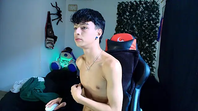 twink sebas  online show from February 2025 03:34:01 PM