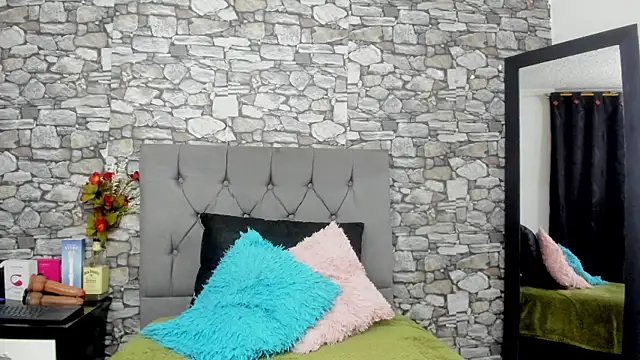 Snapshot of your_angel7 chatting on October 2025 01:36:02 AM your angel7 online show from October 2025 01:36:02 AM