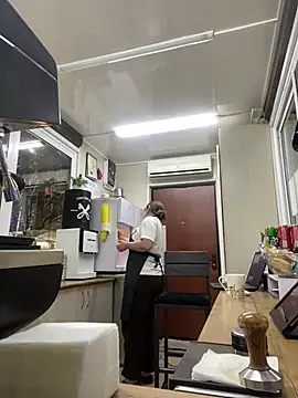 cinnabon  online show from March 2025 03:27:01 PM