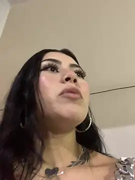 emily 22x online show from December 2024 06:38:01 PM