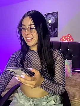 emily 22x online show from October 2025 03:37:01 AM