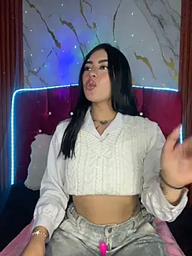 emily 22x online show from November 2025 08:52:01 PM