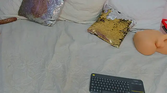 cookplleaser online show from February 2026 11:33:01 AM