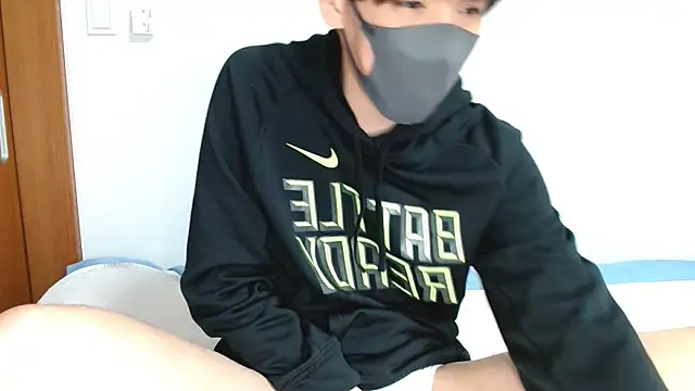 itsme LEON online show from March 2025 04:11:02 PM