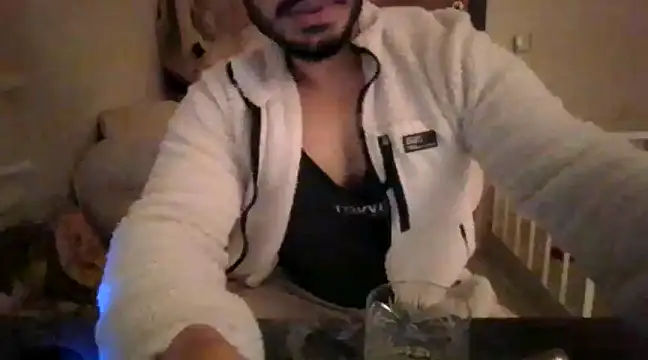 DateMike94 online show from March 2025 08:00:02 PM