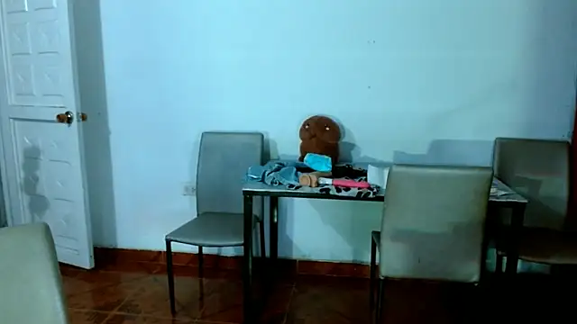 naihroby online show from February 2025 04:16:02 AM