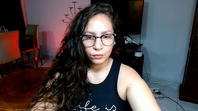 naihroby online show from September 2025 03:20:01 AM