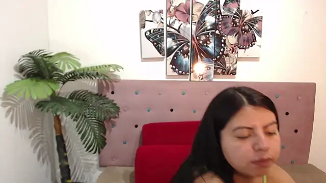 CarolineBrunx online show from March 2025 05:07:01 AM