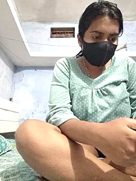 Priya Strip online show from February 2025 06:59:02 PM