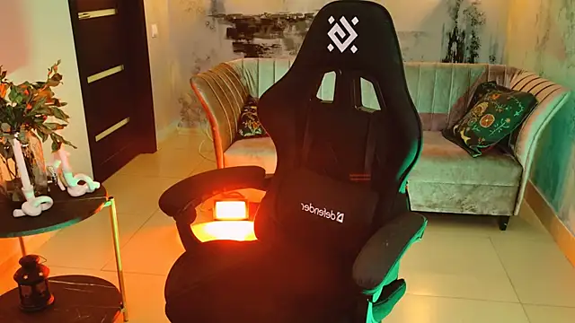 LolaAsmus online show from March 2025 11:20:01 AM