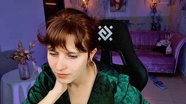 LolaAsmus online show from September 2025 07:45:02 AM