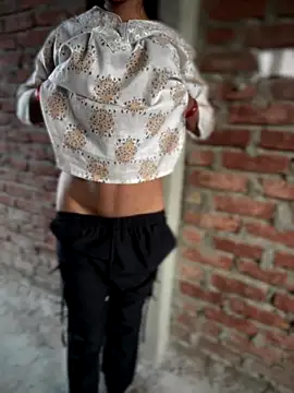 DiyAsingHh online show from October 2025 12:51:01 AM